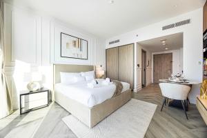 48th Floor - Burj View - Private Parking
