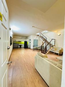 The Palm Garden West Lake