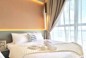 Kings Bay Country Garden Danga Bay