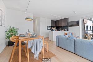 Beach Break - family friendly apartment by the sea