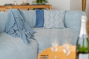 Beach Break - family friendly apartment by the sea