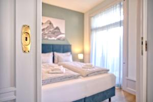 BANK House Suite 303 - GRIWA RENT