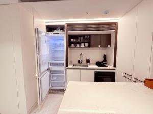 Gangnam 서초 78 2룸 퀸베드 2개 패밀리 스위트 퀸 2 KM House