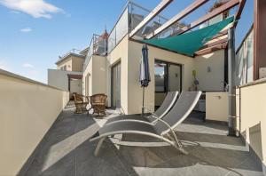 Two Bedroom Apartment with Balcony and Gorgeous view over the Atlantic