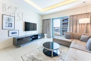 Cozy 1BR Holiday Home Damac Paramount Business Bay