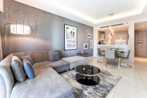 Cozy 1BR Holiday Home Damac Paramount Business Bay