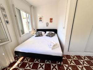 VIEUX NICE VISTA AP4503 by Riviera Holiday Homes