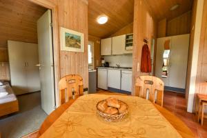 Ferienpark AM WALDRAND - Ferienhaus Typ B für 4 Personen - Küste