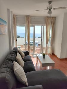 Apartamento en Mojácar Playa con vistas al Mar y Piscina