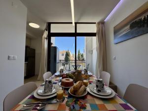 Vilamoura Marina View 2 by Homing