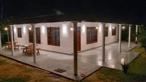 Brugmansia Garden Lodge