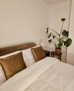 Cardiff Mini Retreat