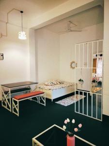 Sunrise Homestay - 1 BHK - Jalukbari