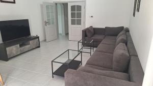 2bedrooms flat with balcony