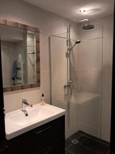 Suite de lujo JUNTO al mar