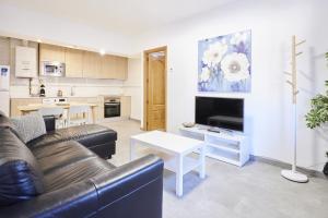 Santa Rosa Madrid 303 by Escape Home