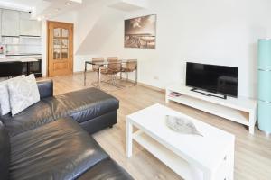 Santa Rosa Madrid 304 by Escape Home