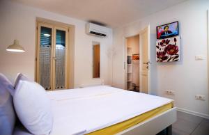 DeLuxe Afrodita Apartment