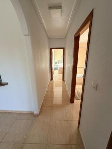 LaZenia beach apartment 6 beds
