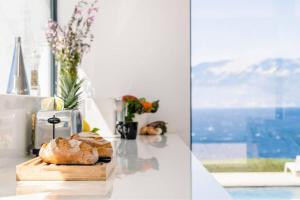 6 Bedrooms Wonderful Villa Zakynthos