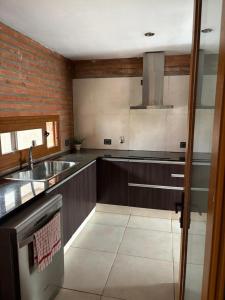 Casa amplia en ubicación tranquila de la ciudad