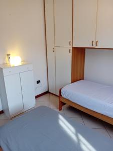 Il glicine sul garda Peschiera