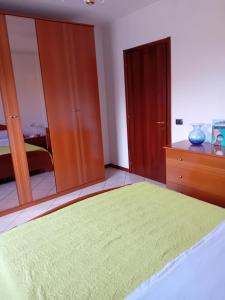 Il glicine sul garda Peschiera