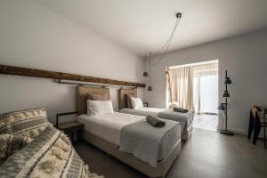 Evia Silence