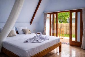 Harmony Beachfront Bungalow