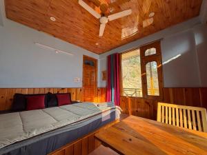 The Jibhi Mountain Retreat