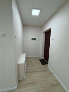 44 Prime Location 1BR New Furniture
