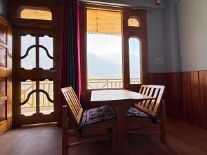 The Jibhi Mountain Retreat