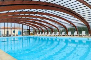 Camping 3 étoiles - Piscine - ccbffbc