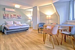 BANK House Apartment XL 404 - GRIWA RENT