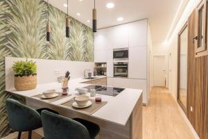 Stylish 2-Bed Apartment for 3 in Chamberí