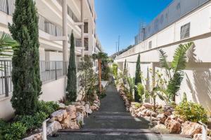 Relaxing Apartment with Terrace & BBQ REMS