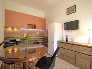 Apartment Rose-2 by Interhome