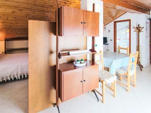 Apartment Brunetta by Interhome
