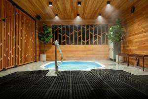 Gravity Haus Revelstoke