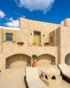 Kamarí Real Living, with Caldera views and Jacuzzi