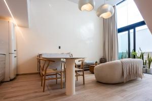 Luxury Loft with private Plounge Pool