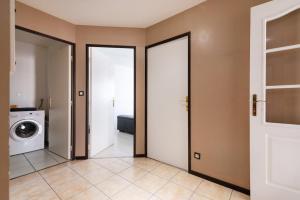 Disneyland Paris APT 6