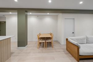 Staycation in New 1-Bedroom Condo, Japantown FL2
