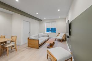 Staycation in New 1-Bedroom Condo, Japantown FL2