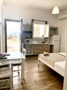 MyLoch Village Studios Mykonos