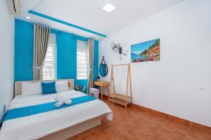 Lạc long quân homestay hồ bơi