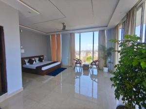 AeroVale Lodge I Mountain View Stay Near Landing Site Bir Billing