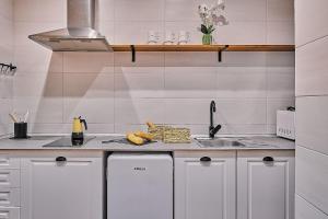 Apartment Mesón Cádiz by LiveWork