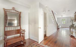 Broughton Estate Main by Lucky Savannah