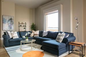 Downtown Penthouse, Parking, Gym Pvt Patio #11